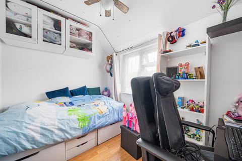 336 Godstone Road, Kenley, CR8 5BJ
