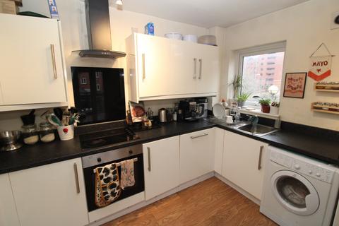 2 bedroom apartment to rent, St. Lawrence Quay, Salford, Lancashire, M50