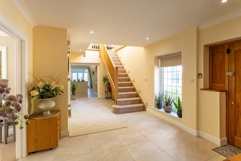 5 bedroom detached house for sale, Monkshanger, Farnham, Surrey