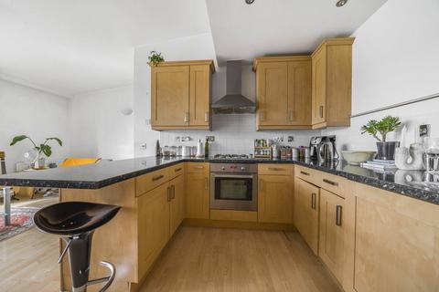 1 bedroom apartment for sale, Wandsworth Bridge Road, London