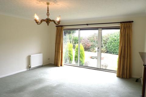 3 bedroom detached bungalow to rent, The Avenue,Bessacarr,Doncaster, DN4