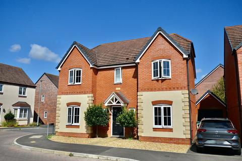 4 bedroom detached house for sale, Bridleway Views Evesham WR11 2AQ