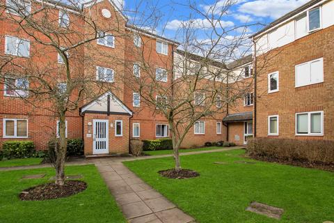 2 bedroom flat for sale, Watford WD18