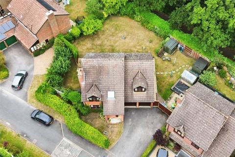 4 bedroom detached house for sale, The Copse, Tadley, Hampshire, RG26