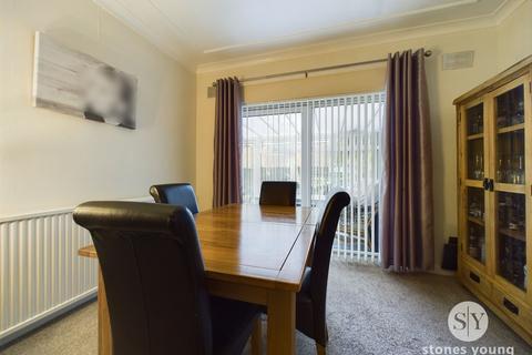 24 Willow Trees Drive, Blackburn, BB1 8LB