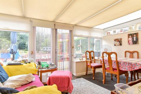 1 Argyle Gardens, Margate, CT9 5RL
