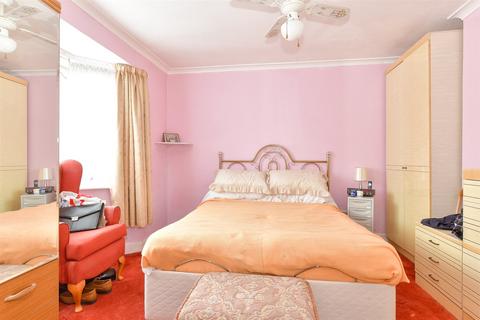1 Argyle Gardens, Margate, CT9 5RL