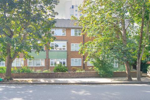 1 bedroom flat for sale, Rodenhurst Road, Clapham, London, SW4