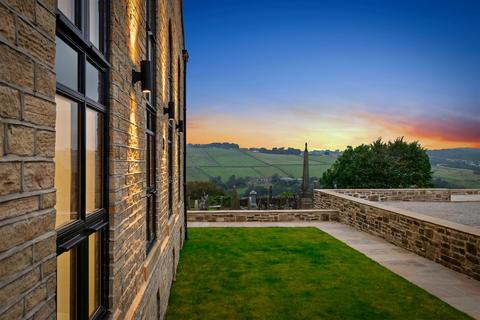 West Lane, Haworth, Keighley BD22