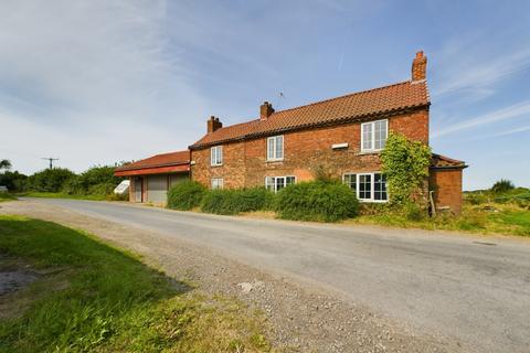 3 bedroom detached house for sale, Balne Moor Service Station, Selby, DN14 0ET