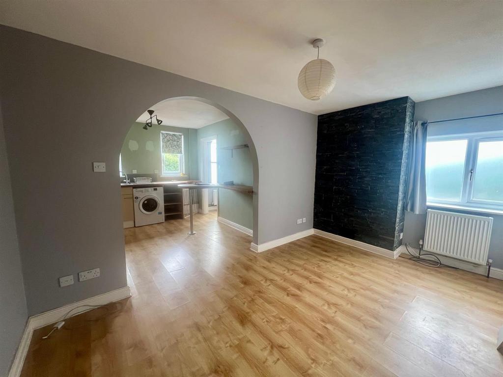 Living Room.jpg