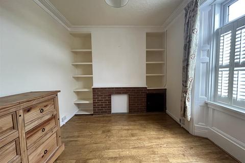 81 Brynmor Road, Llanelli, SA15 2TF