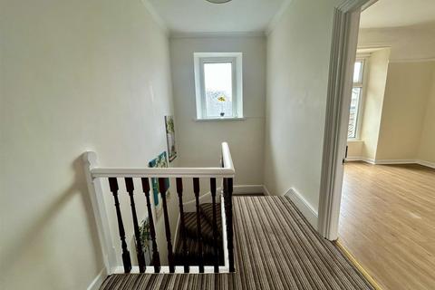 81 Brynmor Road, Llanelli, SA15 2TF