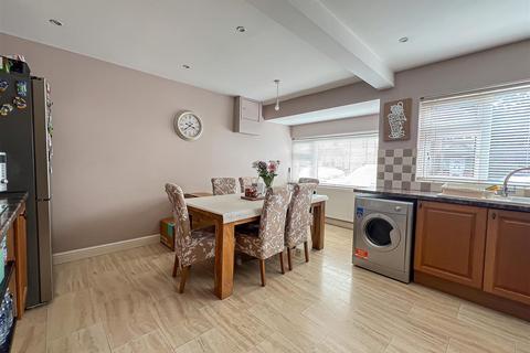 66 Oxford Crescent, Clacton-on-sea, CO15 3PZ