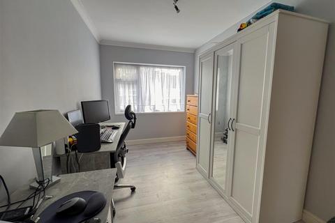66 Oxford Crescent, Clacton-on-sea, CO15 3PZ