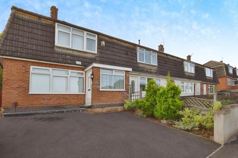 3 bedroom end of terrace house for sale, Maidenhead road, Bristol