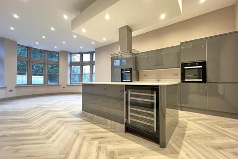 1 bedroom apartment to rent, Sitwell House, Horse Carriage Lane, Moorgate, Rotherham, S60 3FP