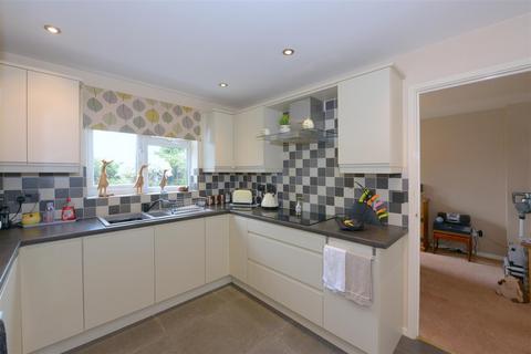 4 bedroom detached house for sale, Oswell Road, Underdale, Shrewsbury