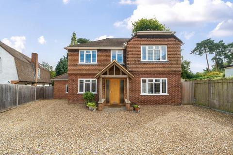 4 bedroom detached house for sale, Sandhurst,  Berkshire,  GU47