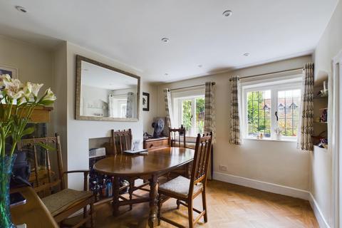 3 bedroom cottage for sale, Woodside Cottages, Basingstoke, RG25