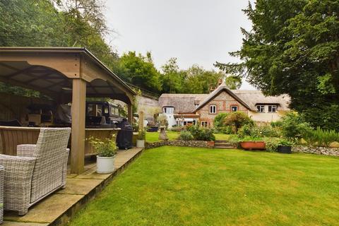 3 bedroom cottage for sale, Woodside Cottages, Basingstoke, RG25