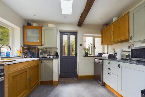 3 bedroom cottage for sale, Woodside Cottages, Basingstoke, RG25