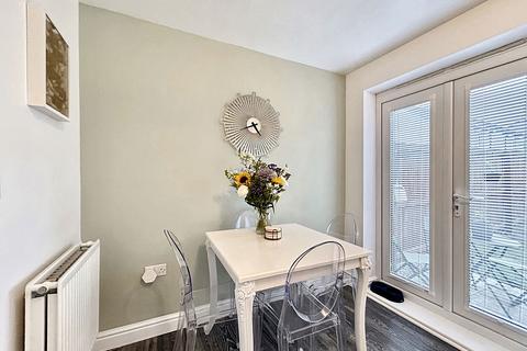 33 Springbank, Peterlee, SR8 1FA