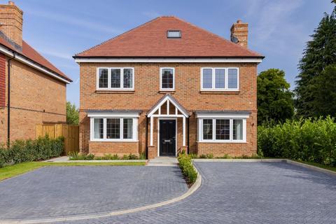 4 bedroom detached house for sale, Merrow Street, Guildford, Surrey