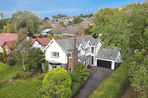 4 bedroom detached house for sale, Mottram Old Road, Stalybridge, Cheshire, SK15 2SZ