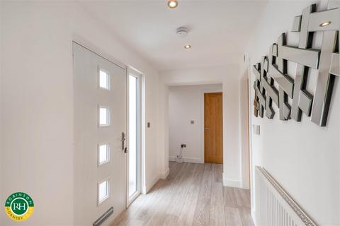 10 Birchwood Dell, Doncaster, DN4 6SY