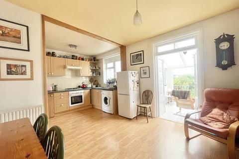 60 Buddle Lane, Exeter, EX4 1JJ