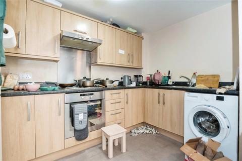 2 bedroom apartment for sale, Alexander Square, Eastleigh, Hampshire, SO50