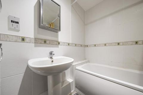 2 bedroom flat for sale, Central Reading,  Berkshire,  RG1