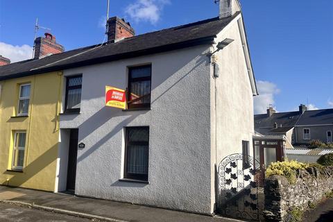 3 bedroom house for sale, Mill Street, Lampeter