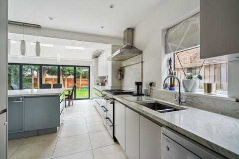 5 bedroom detached house for sale, Raeside Close, Seer Green, HP9