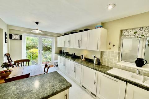 4 bedroom detached house for sale, Pattison Lane, Woolstone, Milton Keynes, MK15