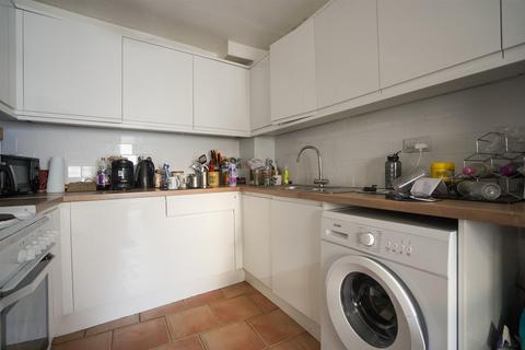 3 bedroom maisonette for sale, Well Street, Torrington