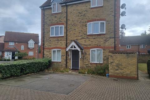 2 bedroom maisonette to rent, Chadwell Heath, RM6