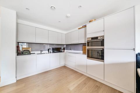 2 bedroom apartment for sale, Bamboo Apartments, London NW9