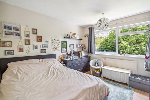 Hillcrest Beech Grove, Amersham, HP7 0AZ