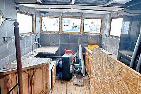 1 bedroom houseboat for sale, Vicarage Lane, Hoo ME3