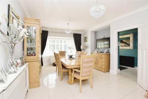 4 bedroom detached house for sale, Albany Gardens West, Clacton-on-Sea, Essex, CO15