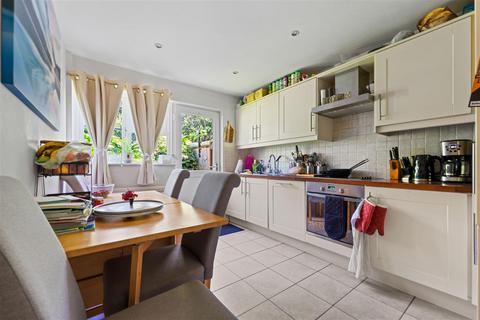 3 bedroom house for sale, Victoria Road, Guildford