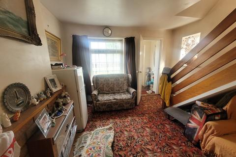 2 bedroom semi-detached house for sale, Lincoln Street, Birmingham B12