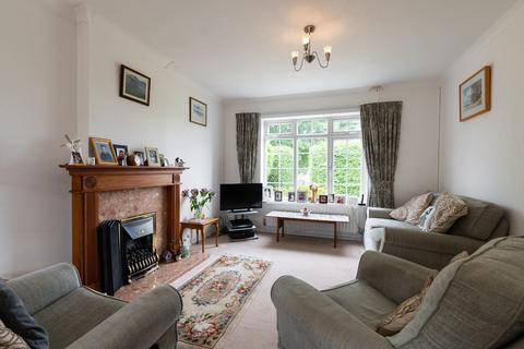 9 Overberry Orchard, Leamington Spa, CV33 9SJ