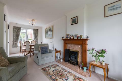 9 Overberry Orchard, Leamington Spa, CV33 9SJ