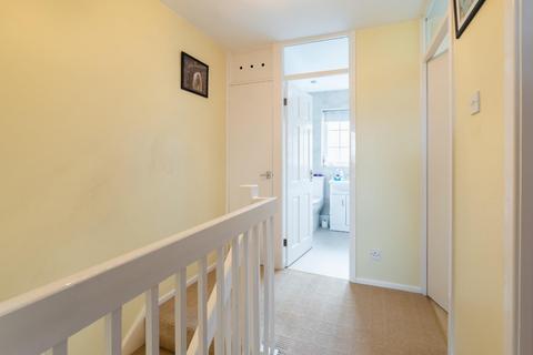 9 Overberry Orchard, Leamington Spa, CV33 9SJ
