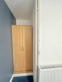 1 bedroom house to rent, Millstone Lane, Leicester LE1