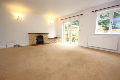 4 bedroom detached house for sale, High Street, Souldrop MK44