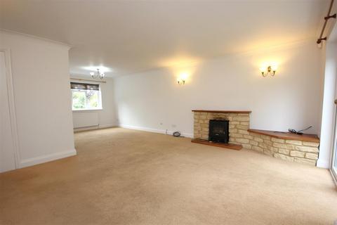 4 bedroom detached house for sale, High Street, Souldrop MK44